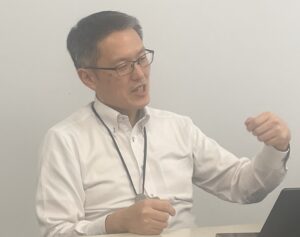 井出様